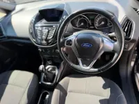 Usado Ford B-MAX Zetec 95 HP (69 kW) 2017 Preto Monovolume