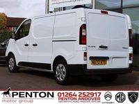 Used Renault Trafic Business 130 HP (95 kW) 2022 White MPV