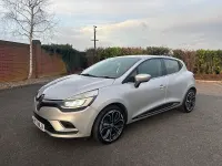 Used Renault Clio Dynamique 110 HP (80 kW) 2017 Silver metallic Hatchback