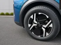 Used Peugeot 2008 GT 145 HP (106 kW) 2025 Blue SUV