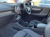 Used Volvo XC40 Plus 161 HP (118 kW) 2025 Grey SUV