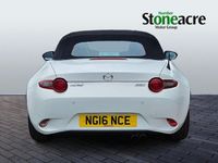 Used Mazda MX5 Inclusive 131 HP (96 kW) 2016 White Cabriolet