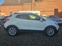 Used Vauxhall Mokka 2015 White SUV