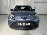 Used Toyota Aygo X PURE 72 HP (52 kW) 2024 Grey SUV
