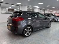 Used Kia Ceed GT-Line 118 HP (86 kW) 2018 Silver Hatchback