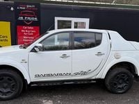Used Mitsubishi L200 176 HP (129 kW) 2011 White Pickup