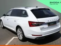 Used Skoda Superb LAURIN & KLEMENT 190 HP (139 kW) 2022 Moon white metallic Estate