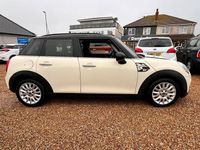 Used Mini Cooper Hatch 136 HP (100 kW) 2015 White Hatchback