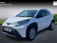 Used Toyota Aygo X PURE 72 HP (52 kW) 2025 White SUV