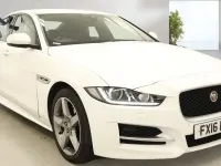 Used Jaguar XE R-Sport 240 HP (176 kW) 2016 White Sedan