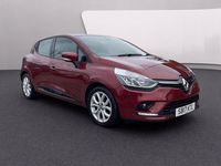 Used Renault Clio IV Dynamique 90 HP (66 kW) 2017 Red Hatchback