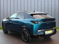 Used Peugeot e-3008 GT 152 kW (207 HP) 2024 Blue SUV