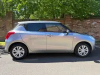 Usado Suzuki Swift SZ3 90 HP (66 kW) 2018 Prateado Citadino