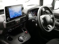 Used Citroën Berlingo 130 HP (95 kW) 2022 Grey MPV