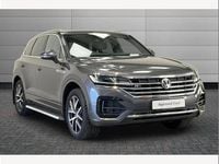 Used VW Touareg R-line 286 HP (210 kW) 2019 Silicon grey SUV