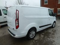Used Ford Transit Custom Limited 130 HP (95 kW) 2022 White Van