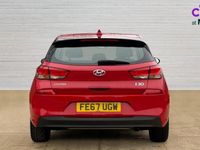 Used Hyundai i30 SE 140 HP (102 kW) 2017 Red