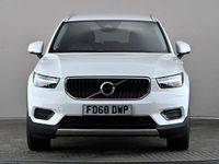 Used Volvo XC40 Momentum 150 HP (110 kW) 2018 White SUV