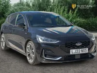 Used Ford Focus ST-Line 120 HP (88 kW) 2022 Black Hatchback