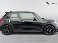 Używany Mini Cooper S Hatch 192 KM (141 kW) 2018 Czarny Hatchback