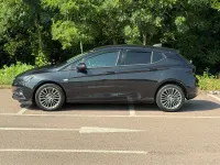 Used Vauxhall Astra Elite 150 HP (110 kW) 2016 Black Hatchback