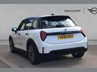 Used Mini Cooper Classic 147 kW (200 HP) 2025 White Hatchback