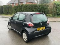Used Toyota Aygo 68 HP (50 kW) 2013 Black Hatchback