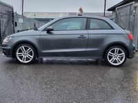 Begagnad Audi A1 S-Line 2014 Grå Halvkombi