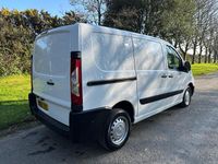 Used Peugeot Expert 163 HP (119 kW) 2015 White Van