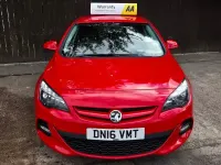 Used Vauxhall Astra Edition 200 HP (147 kW) 2016 Red Hatchback
