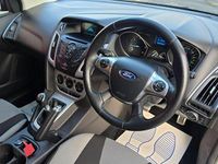 Used Ford Focus Zetec 116 HP (85 kW) 2014 Silver Hatchback