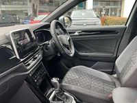 Used VW T-Roc R-line 150 HP (110 kW) 2025 Silver SUV