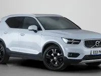 Used Volvo XC40 Inscription 197 HP (144 kW) 2021 Silver SUV