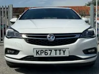 Used Vauxhall Astra SRi 136 HP (100 kW) 2017 White Estate
