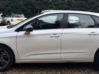 Used Citroën C4 Flair 120 HP (88 kW) 2015 White Hatchback