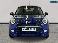 Used Mini Cooper S Exclusive 192 HP (141 kW) 2019 Blue Hatchback