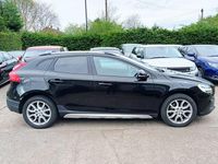 Used Volvo V40 CC Pro 190 HP (139 kW) 2018 Estate