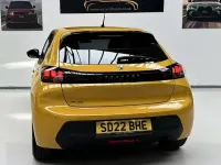 Used Peugeot 208 Active Premium 75 HP (55 kW) 2022 Yellow Hatchback