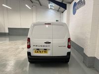 Used Peugeot Partner 131 HP (96 kW) 2024 White MPV