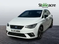Used Seat Ibiza FR Sport 115 HP (84 kW) 2025 White Hatchback