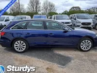 Usado Audi A4 Comfort 150 HP (110 kW) 2023 Azul Carrinha