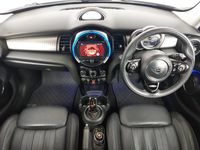 Used Mini Cooper S Exclusive 192 HP (141 kW) 2019 Blue Hatchback