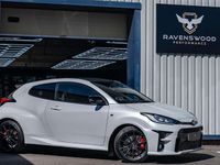 Used Toyota Yaris 272 HP (200 kW) 2021 White Hatchback