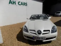 Used Mercedes SLK200 184 HP (135 kW) 2009 White Cabriolet