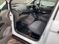 Used Ford Transit Connect Trend 100 HP (73 kW) 2019 White MPV