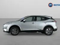 Used Nissan Qashqai Acenta Premium 140 HP (102 kW) 2023 Silver SUV