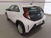 Used Toyota Aygo X PURE 72 HP (52 kW) 2023 White SUV