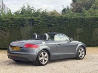 Begagnad Audi TT 200 HK (147 kW) 2008 Grå Sportkupé