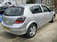 Used Vauxhall Astra Club 115 HP (84 kW) 2007 Silver Hatchback