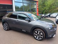 Usado Citroën C4 Cactus Flair 110 CV (80 kW) 2018 Gris Utilitario
